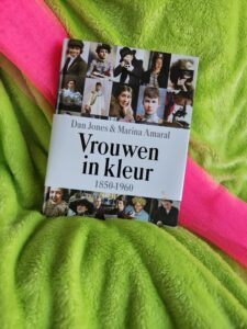 Vrouwen in kleur – Dan Jones & Marina Amaral
