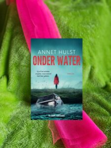 Blogtour – Onder water – Annet Hulst