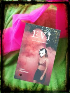 Evi – Tjeerd Langstraat