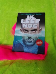 Ik leef nog – Roberto Saviano Met illustraties van Asaf Hanuka